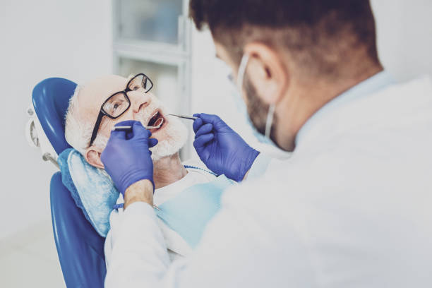 Best Walk-In Emergency Dental Services in Fountainebleau, FL